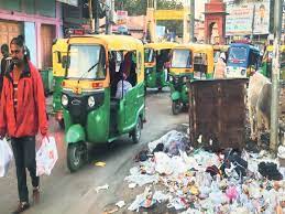 शहर की सफाई बदहाल:200 से ज्यादा सफाई कर्मी फील्ड से नदारद, वेतन फिर भी उठ रहा