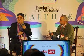 ‘शाहरुख मुसलमान, इसलिए पठान का विरोध’:JLF में फिल्म समीक्षक ने कहा- फिल्मों से ज्यादा जूतों का मार्केट, बॉलीवुड में कोई क्रिएटिव माइंडसेट नहीं