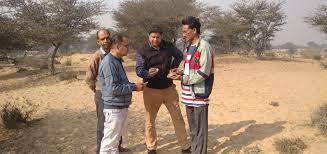 पुरातत्व संग्रहालय की टीम पहुंची झंडा टिब्बा:मिट्‌टी के बर्तनों के टुकड़े एकत्र किए, प्राचीन सभ्यता से जुड़ी चीजें मिलने की संभावना