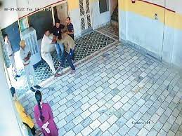 ASI सहित चार पुलिसकर्मियों पर मामला दर्ज:प्राइवेट स्कूल में मारपीट के छह महीने बाद गंगाशहर थाने में FIR दर्ज, सीसीटीवी में कैद हुई थी अभद्रता