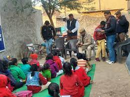 ढोली बस्ती के बच्चों की शिक्षा का खर्च उठाएंगे भामाशाह:प्रभु दयाल ने बाल संस्कार केंद्र को लिया गोद