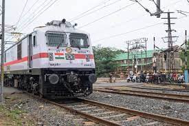 ट्रेन से कटकर युवक की मौत:देर रात आया ट्रेन की चपेट में, पुलिस ने करवाया पोस्टमार्टम