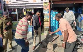 श्रीडूंगरगढ़ में टूटेंगे 200 अतिक्रमण:नेशनल हाइवे के दोनों तरफ बनी दुकानों के कब्जे हटेंगे, नेशनल हाइवे चौड़ा करेंगे ताकि हादसे कम हो