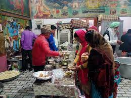 मकर संक्रांति पर करवाया सामूहिक विवाह:10 जोड़ों ने लिए सात फेरे, शिव लंगर समिति ने अपने स्तर पर किया इंतजाम