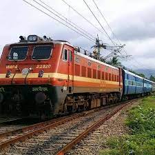 दिल्ली- सराय रोहिल्ला ट्रेन श्रीगंगानगर देरी से पहुंची:श्रीकरणपुर, जैतसर, सूरतगढ़ और रायसिंहनगर जाने वाले यात्री हुए परेशान