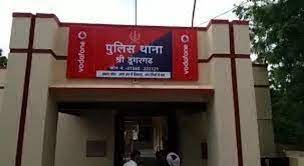 श्रीडूंगरगढ़ पुलिस पर गंभीर आरोप:जबरन थाने में ले जाकर पीटने और धमकाने का मामला दर्ज, दो कांस्टेबल पर लगे आरोप