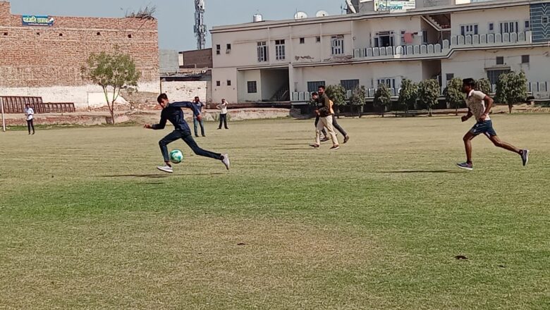 टीम ए ने टीम बी को 3-0 के अन्तर से दी शिकस्त