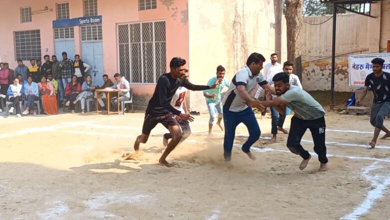 प्रथम टीम ने द्वितीय टीम को 50-22 के अन्तर से दी शिकस्त