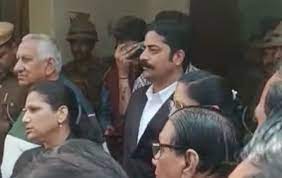 वकीलों का विरोध प्रदर्शन जारी:कर रहे हैं एडवोकेट प्रोटेक्शन बिल लागू करने की मांग, जिला कलेक्टर ऑफिस के सामने&nbsp; विरोध प्रदर्शन