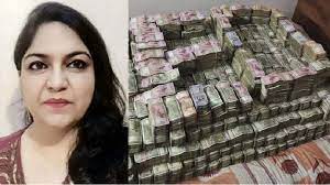 झारखंड में पूजा सिंघल के 2 करीबियों के 14 ठिकानों पर ED की रेड, कोयला कारोबारी के घर से 3 करोड़ जब्त