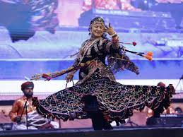राष्ट्रीय संस्कृति महोत्सव:गुलाबो के कालबेलिया नृत्य पर झूम उठे दर्शक, आज कवि सम्मेलन में निकलेंगे शब्दों के बाण