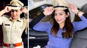 राजस्थान की महिला SI को दिल्ली पुलिस ने पकड़ा:सब इंस्पेक्टर के पास से मिली दो अवैध पिस्टल; इंटरनेशनल रेसलर है नैना