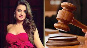 2.5 करोड़ की ठगी केस में अमीषा और उनके बिज़नेस पार्टनर के खिलाफ वॉरंट जारी