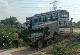 राजस्थान में भीषण सड़क हादसा: रिटायर्ड समारोह से लौट रहे दो भाइयों सहित 4 लोगों की मौत