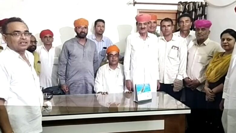 अध्यक्ष-उपाध्यक्ष सहित सदस्यों ने ग्रहण किया पदभार