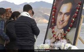 पैंगोंग में राहुल गांधी ने मोदी सरकार को घेरा: चीन ने हमारी जमीन पर किया कब्जा, सच नहीं बोल रहे पीएम