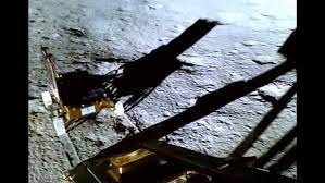 Chandrayaan-3: ISRO ने सुनाई एक और गुड न्यूज, चांद पर पहुंचते ही चलने लगा प्रज्ञान रोवर, आसानी से पूरी कर ली इतनी दूरी