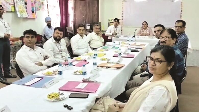 जेम पोर्टल के माध्यम से 25 कंप्यूटर क्रय करने की सहमति