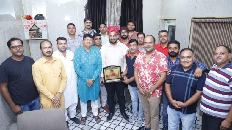 भटनेर किंग्स क्लब ने किया रोहित अग्रवाल का अभिनंदन