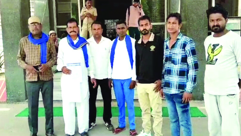 मृतकों के परिवारों को मिले एक करोड़ की आर्थिक सहायता
